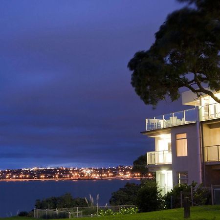 Vr Takapuna Auckland Exterior foto Apartments overlooking the bay