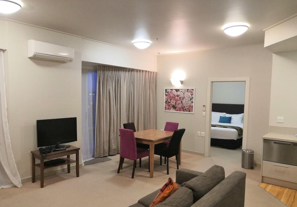 Vr Takapuna Auckland Exterior foto A typical apartment at the University of Canterbury