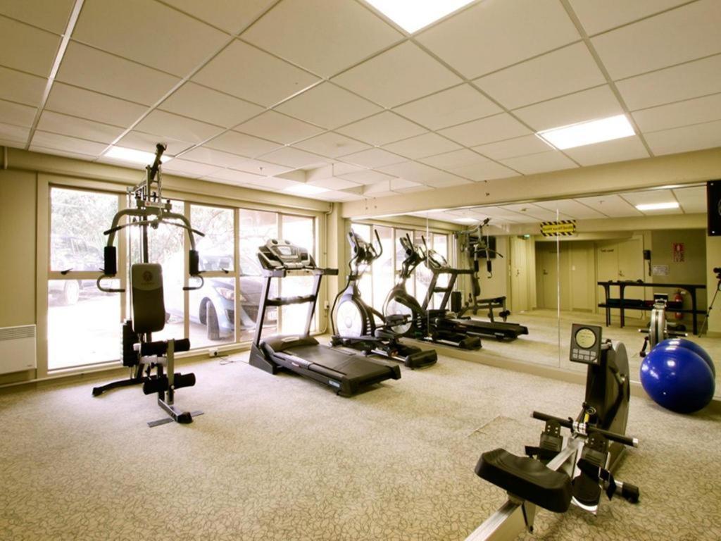Vr Takapuna Auckland Exterior foto A typical gym